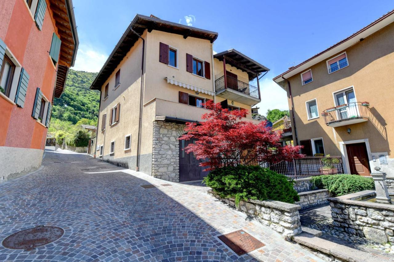 Appartamento Alle Fontane Tignale Exteriör bild